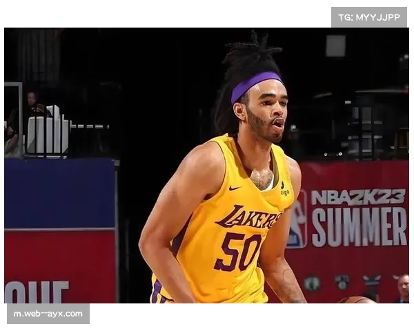 山东男篮签下2米12盖帽王琼斯 首秀17分14篮板补强内线短板